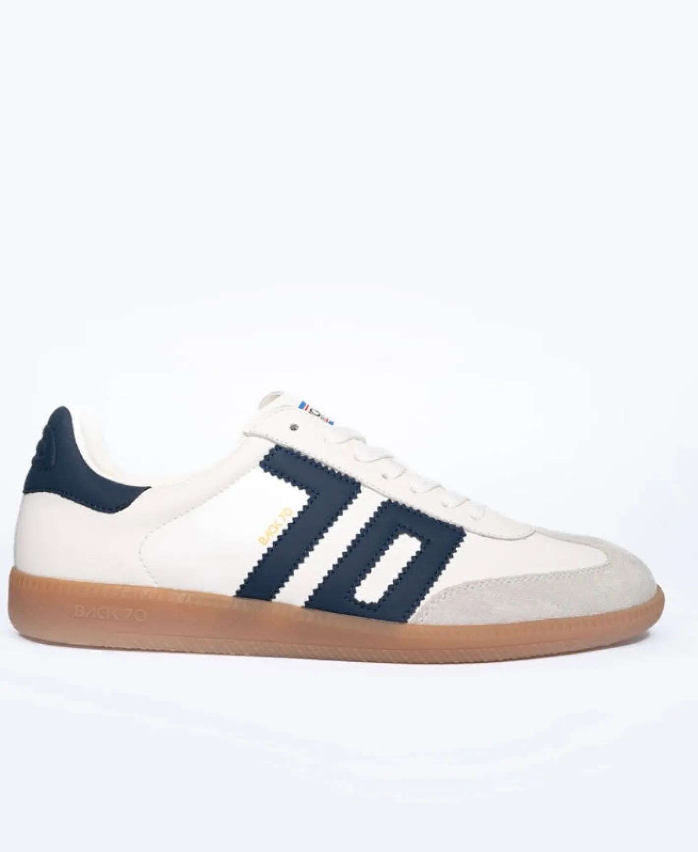 back____white_amp_navy_tr_0.webp Back 70 - 2505-16 White & Navy Trainer