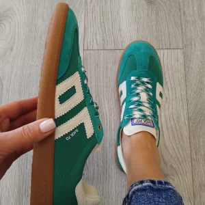 Back 70 - Ghost 19 Green Retro Trainer