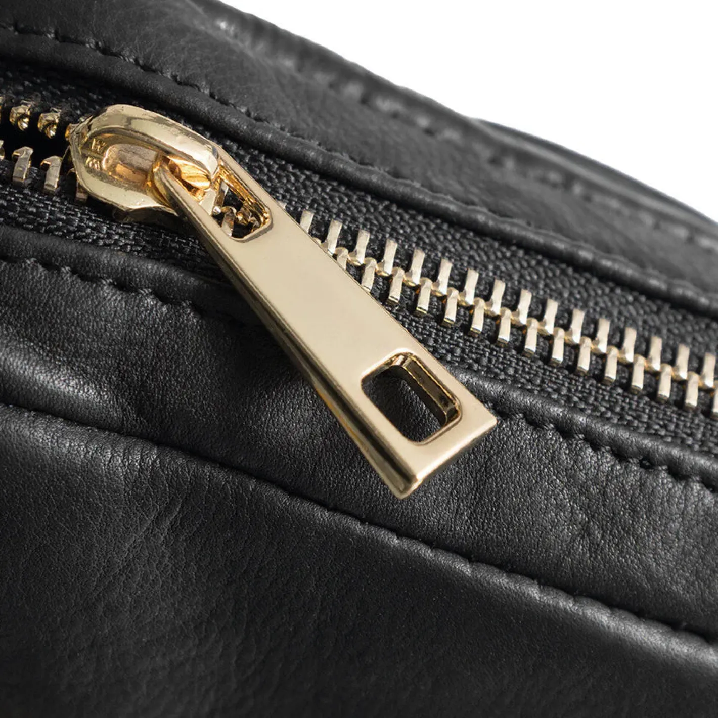 depeche___black_leather_p_4.webp Depeche - 15700 Black Leather Phone Bag