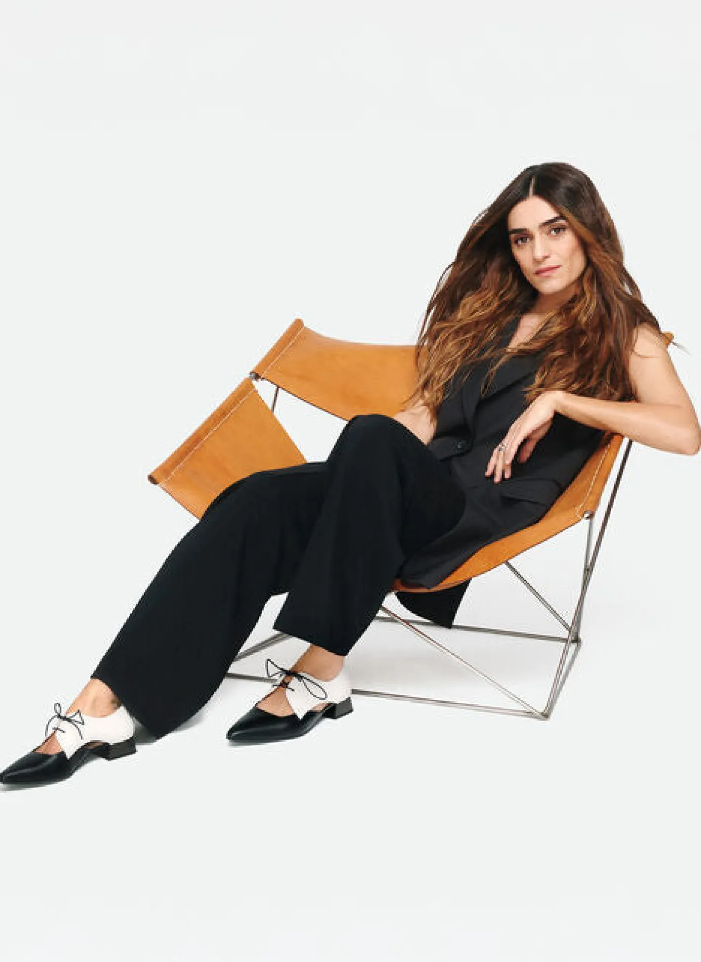 hispanitas__hv_black_and__0.webp Hispanitas - HV253858 Black and White Laced Shoe
