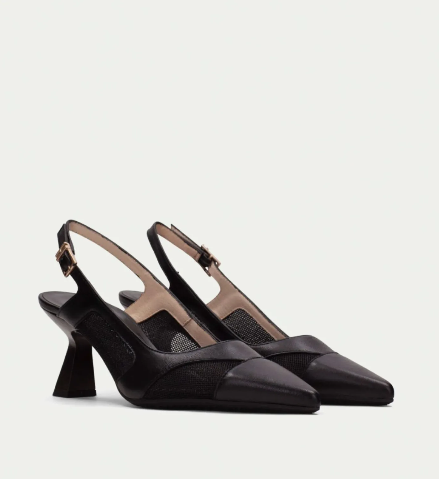 hispanitas__hv_black_leat_1.webp Hispanitas - HV254003 Black Leather Slingback