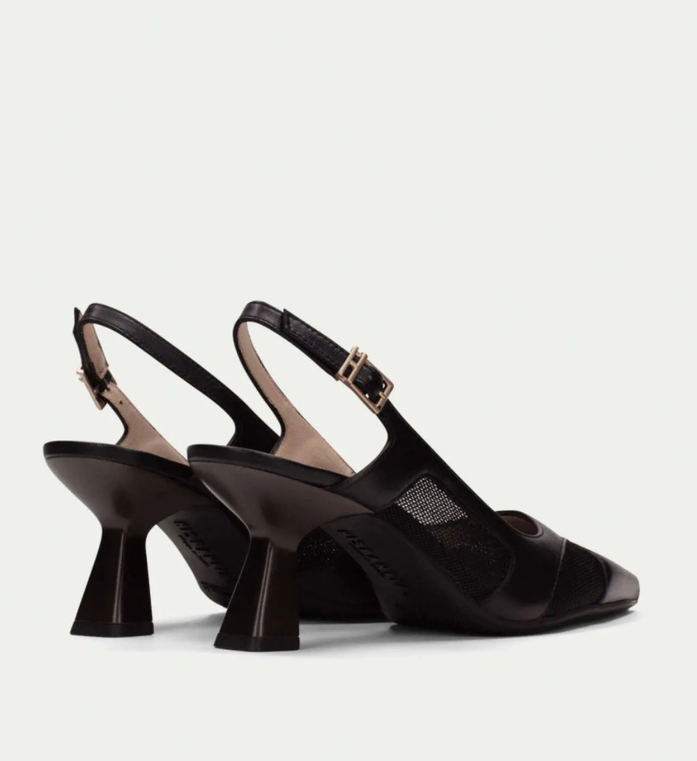 hispanitas__hv_black_leat_2.webp Hispanitas - HV254003 Black Leather Slingback