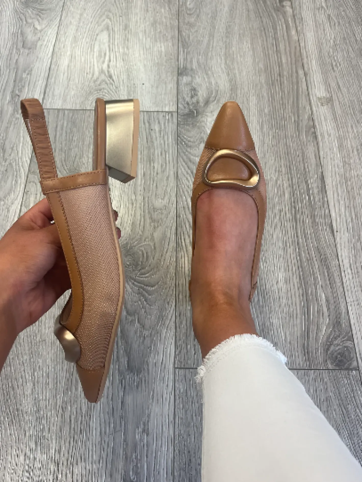 hispanitas__hv_tan_slingb_1.webp Hispanitas - HV253955 Tan Slingback