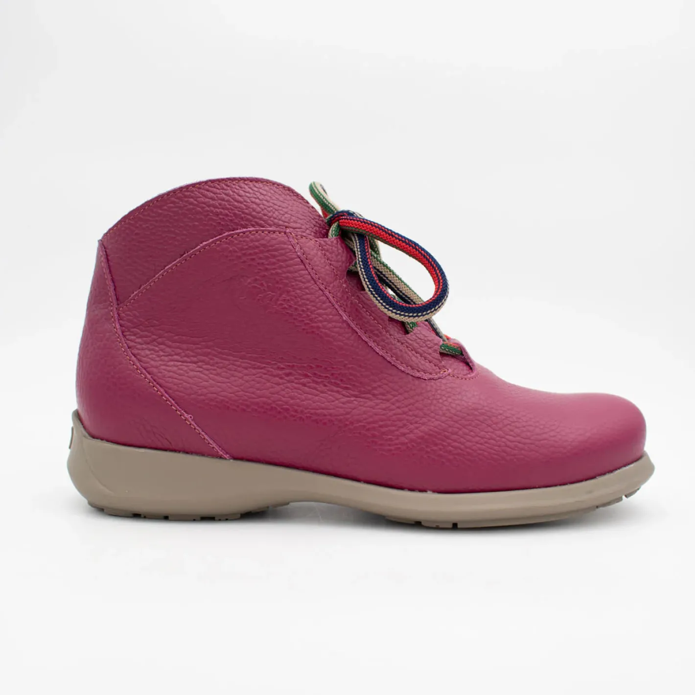 jose_saenz___berry_walkin_0.webp Jose Saenz - 2082 Berry Walking Boot