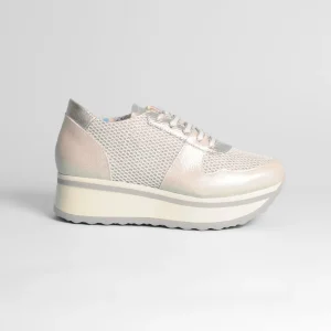 Jose Saenz - 3536 Silver Wedge Trainer