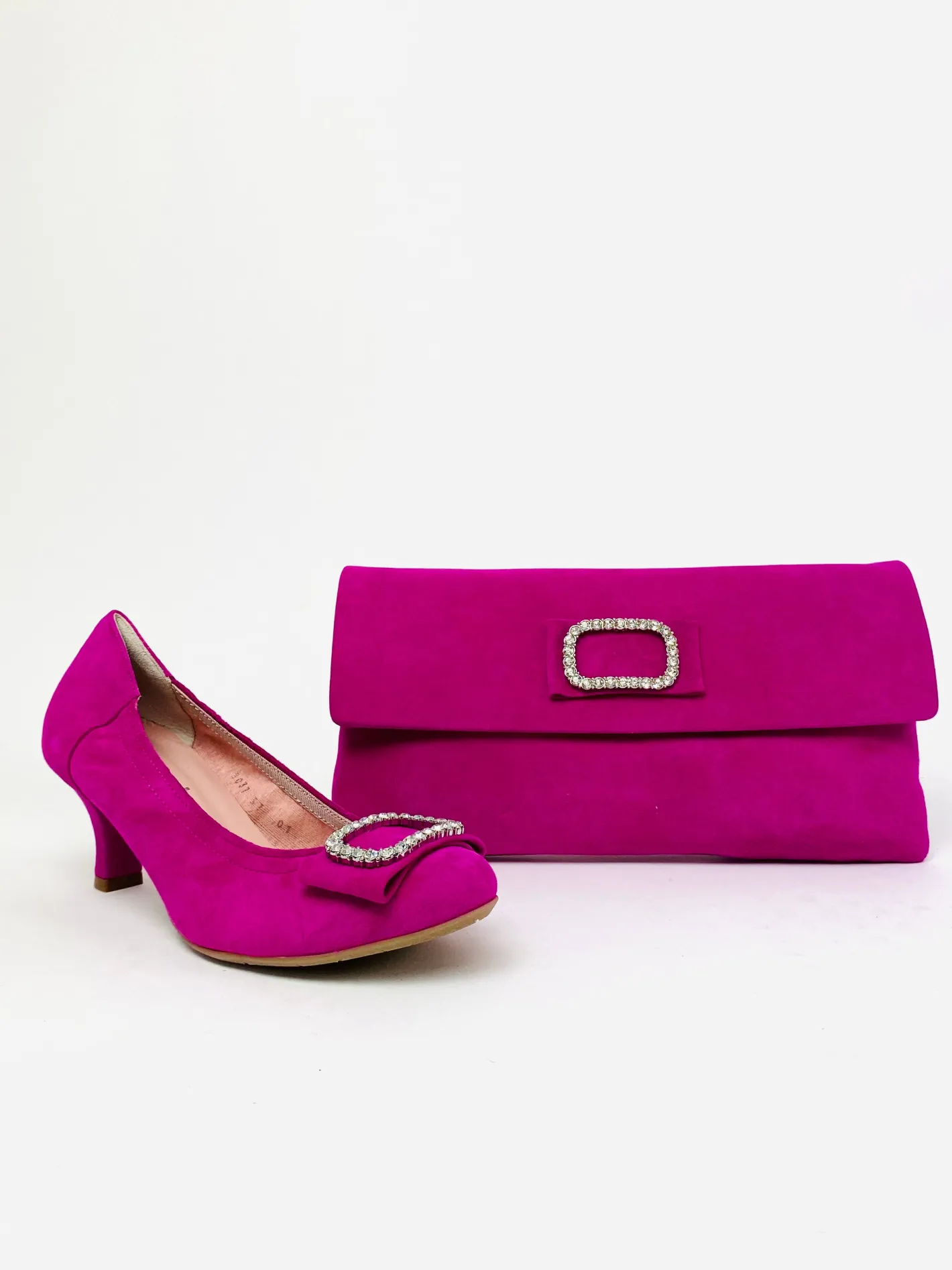 le_babe___fuschia_pink_di_3.webp Le Babe - 3037 Fuschia Pink Diamonte kitten heel*