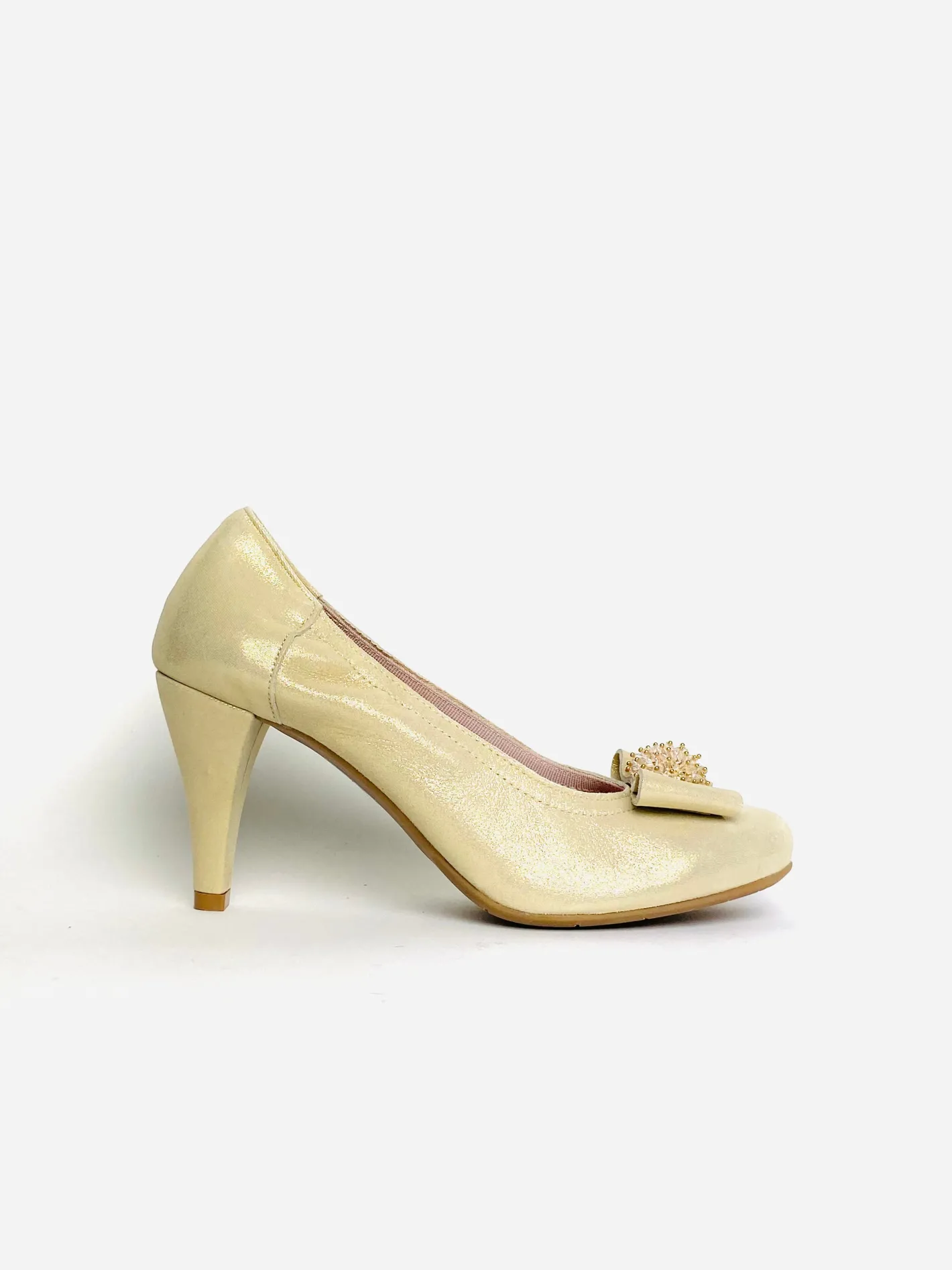 le_babe___gold_med_heel_c_0.webp Le Babe - 1355 Gold Med Heel Court Shoe*