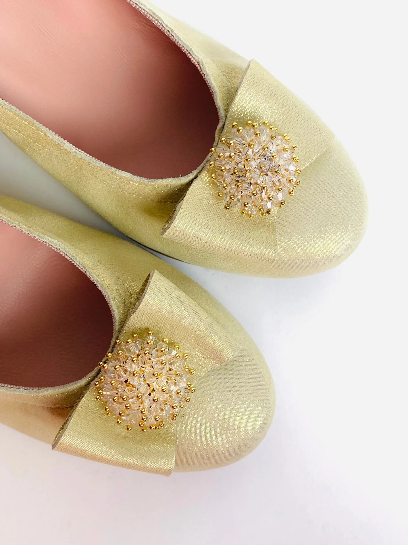 le_babe___gold_med_heel_c_1.webp Le Babe - 1355 Gold Med Heel Court Shoe*
