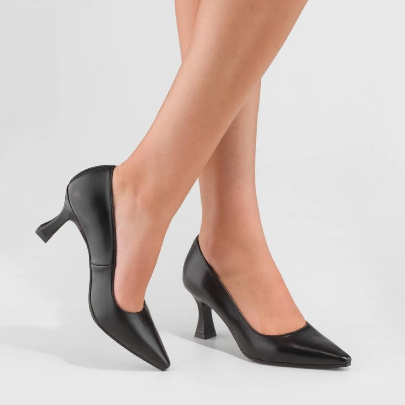 lodi__jona_black_leather__1.webp Lodi - Jona Black Leather Court Shoe
