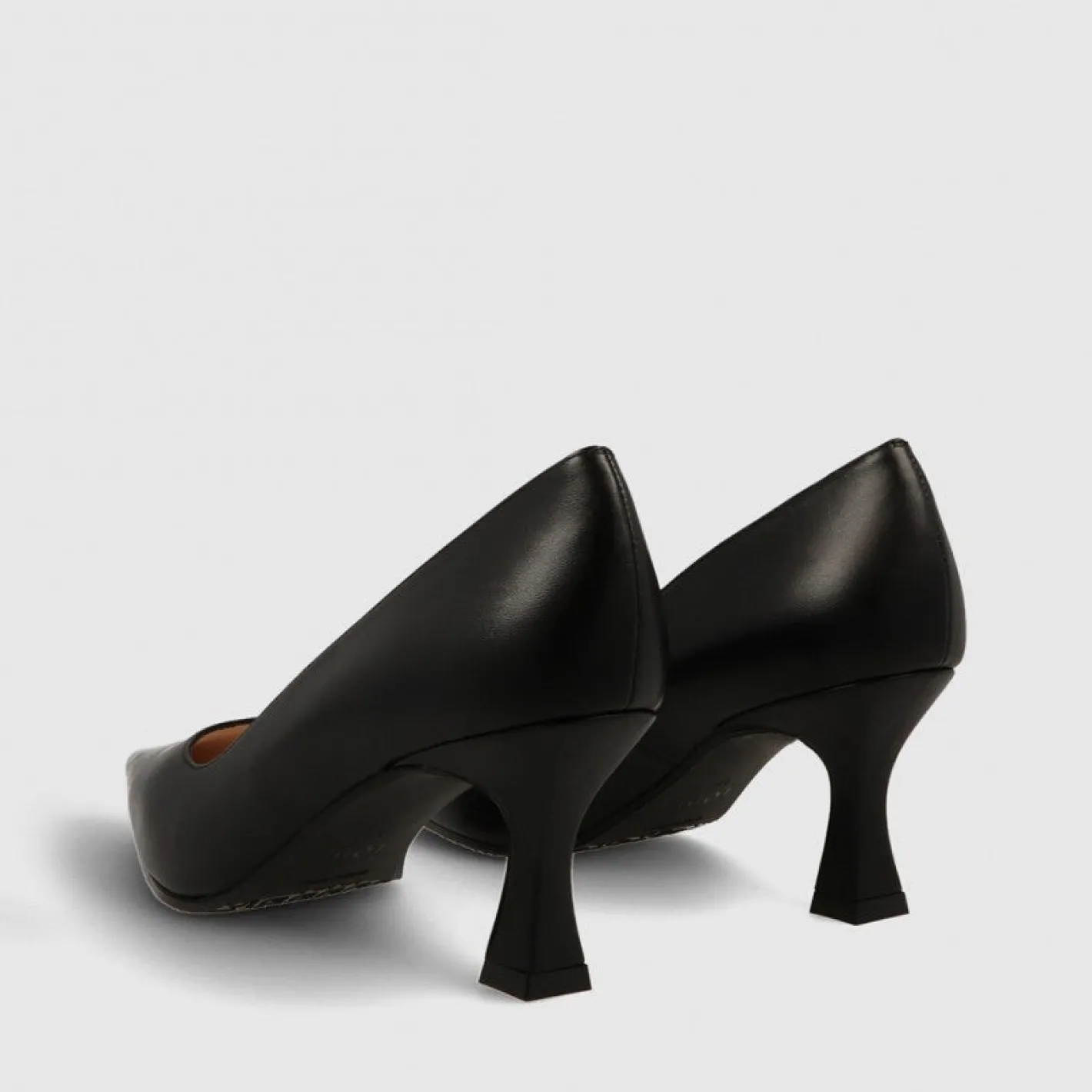 lodi__jona_black_leather__2.webp Lodi - Jona Black Leather Court Shoe