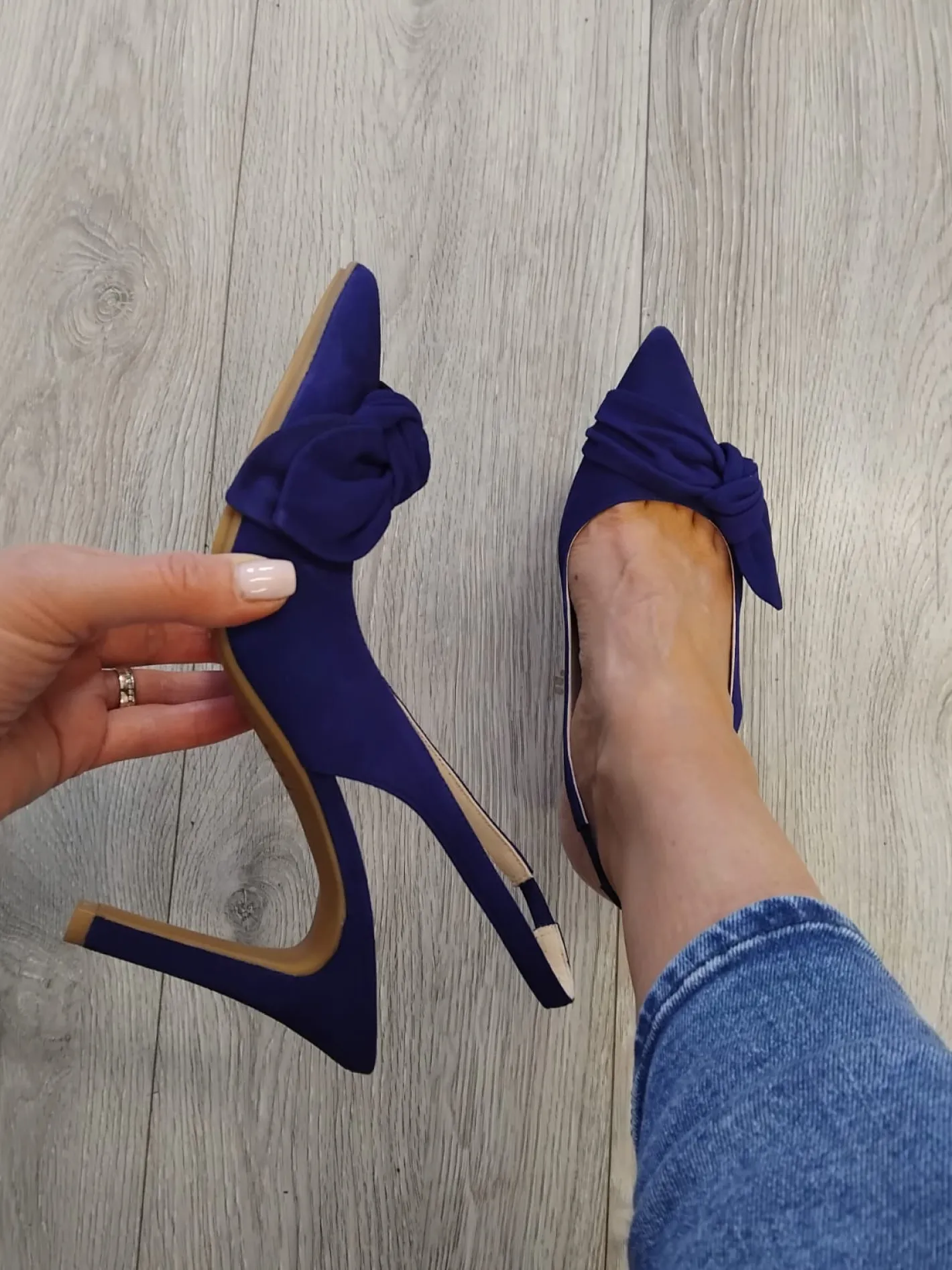 lodi__rusileo_navy_bow_sl_0.webp Lodi - Rusileo Navy Bow Sling Back