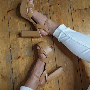 Lodi - Tister Tan Platform Sandal