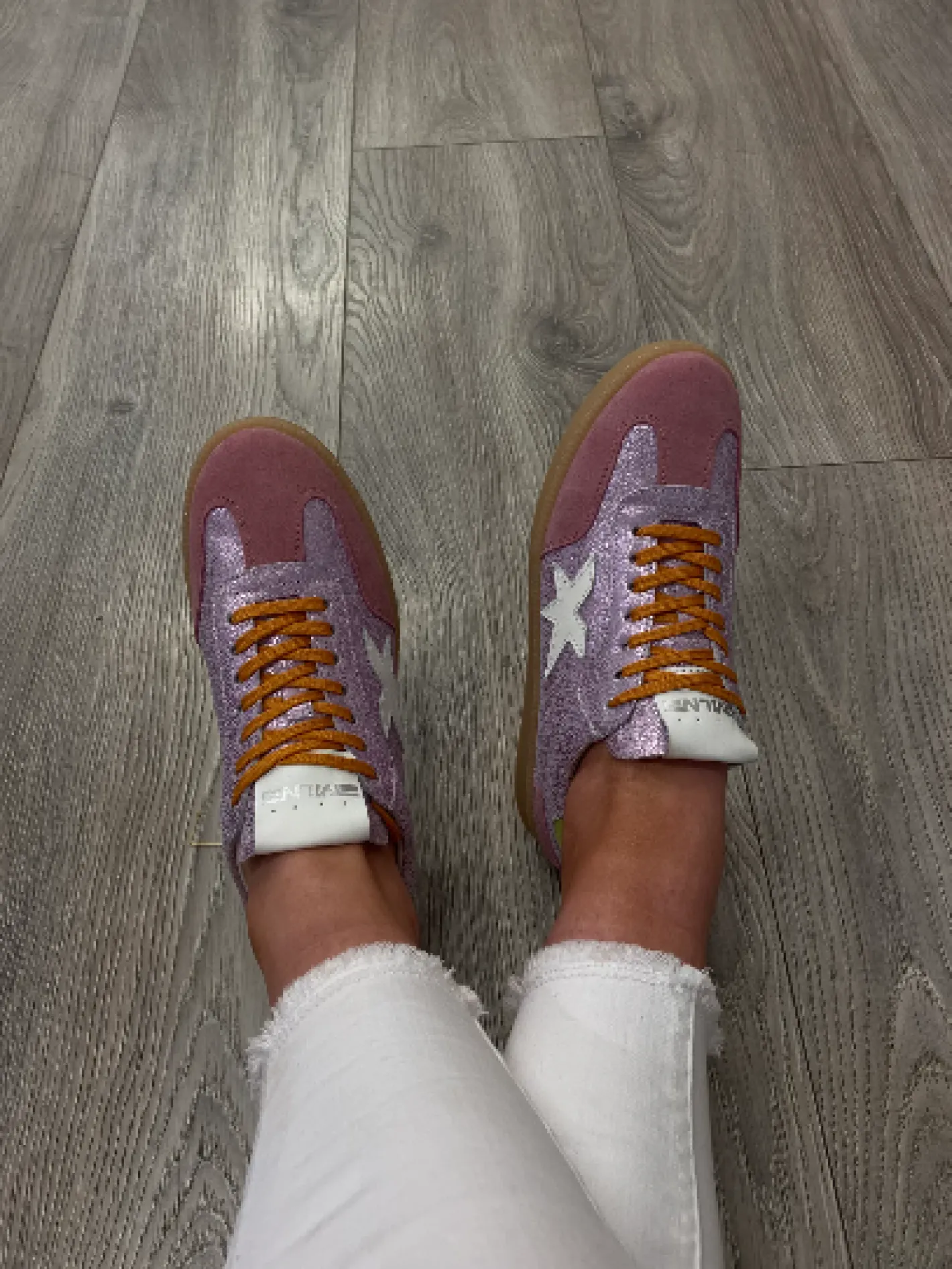 meline___r_old_pink_train_2.webp Meline - 526 R Old Pink Trainer