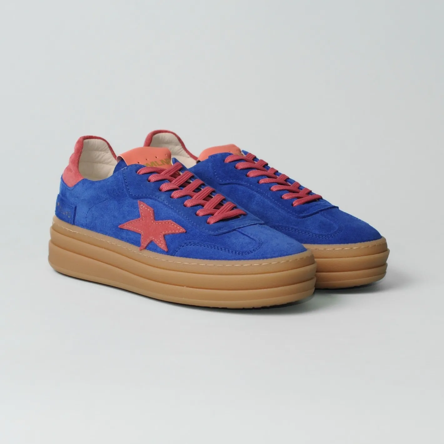 meline___z_blue_platform__2.webp Meline - 526 Z Blue Platform Trainer