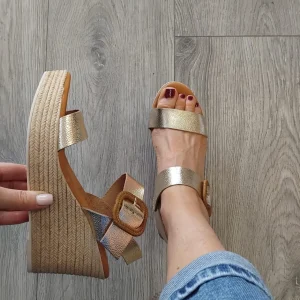 Oh My Sandals - 5728 Gold Wedge Sandal