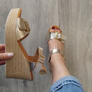 Oh My Sandals - 5726 Gold Wedge Sandal