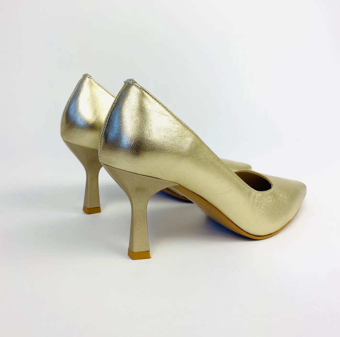 rachels__gold_court_shoe_1.webp Rachel's Rachels - Gold Court Shoe