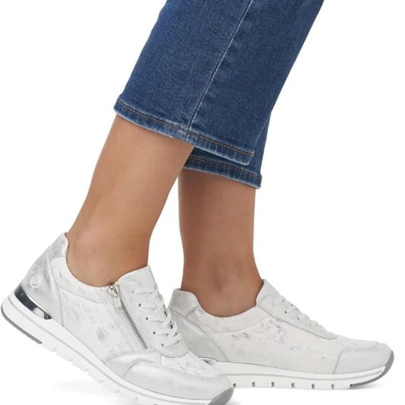 remonte__r_silver_zip_tra_1.webp Remonte - R6700 Silver Zip Trainer