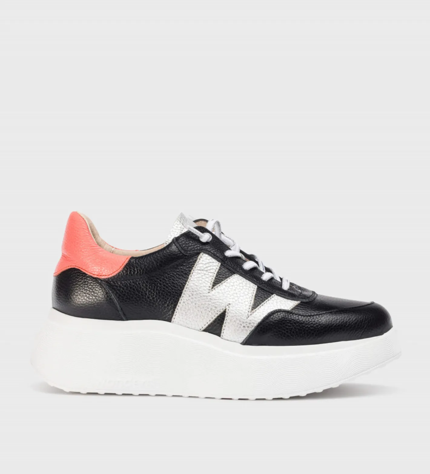wonders__a_black_slip_on__0.webp Wonders - A-3625 Black Slip On Trainer