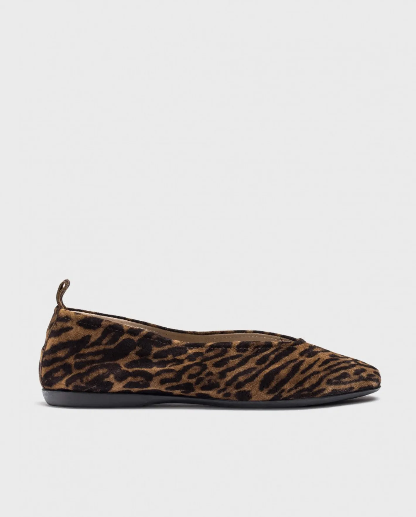 wonders__a_leopard_pump_0.webp Wonders - A-8661 Leopard Pump
