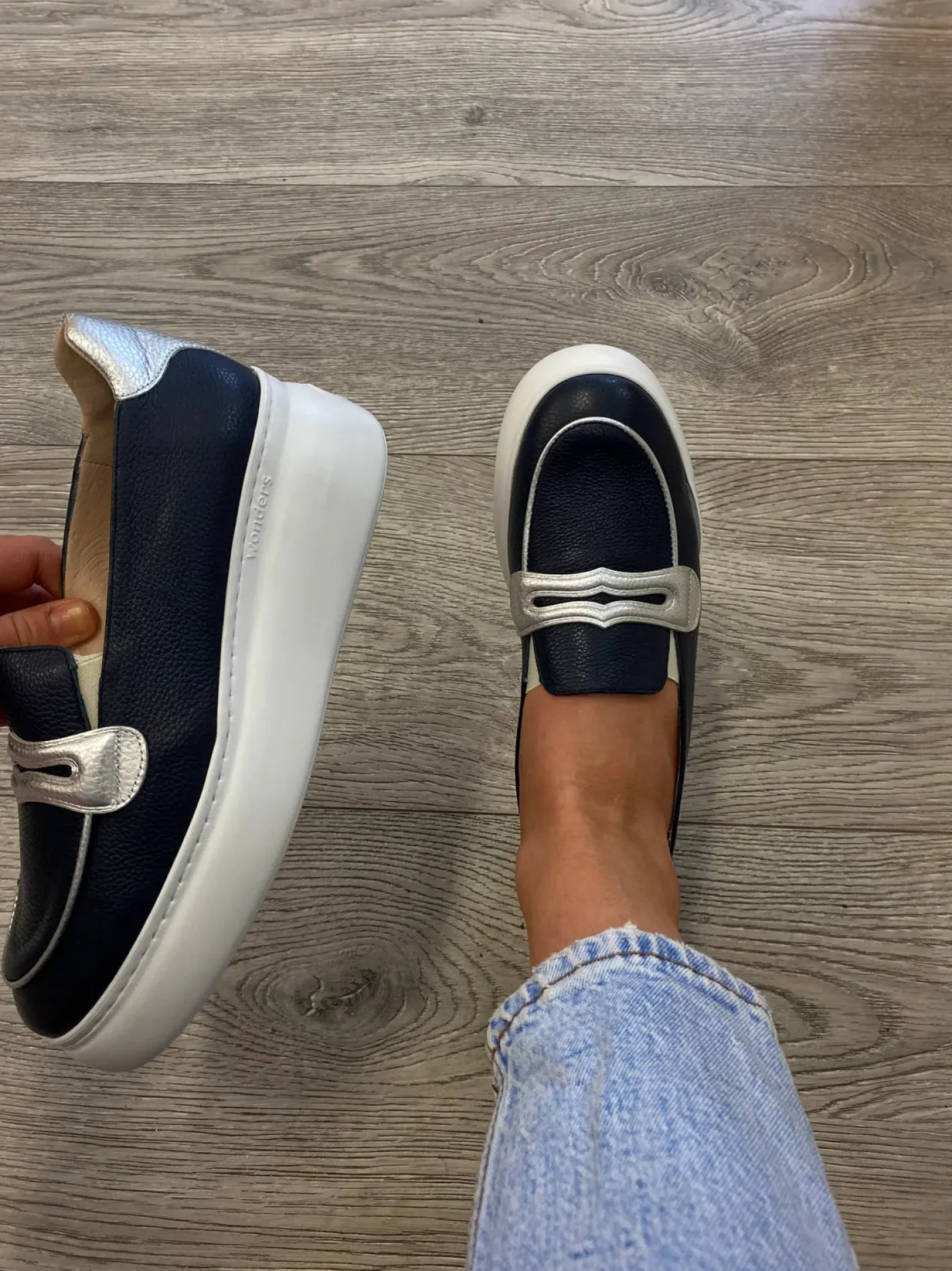 wonders__a_navy_wedge_loa_1.webp Wonders - A-2671 Navy Wedge Loafer