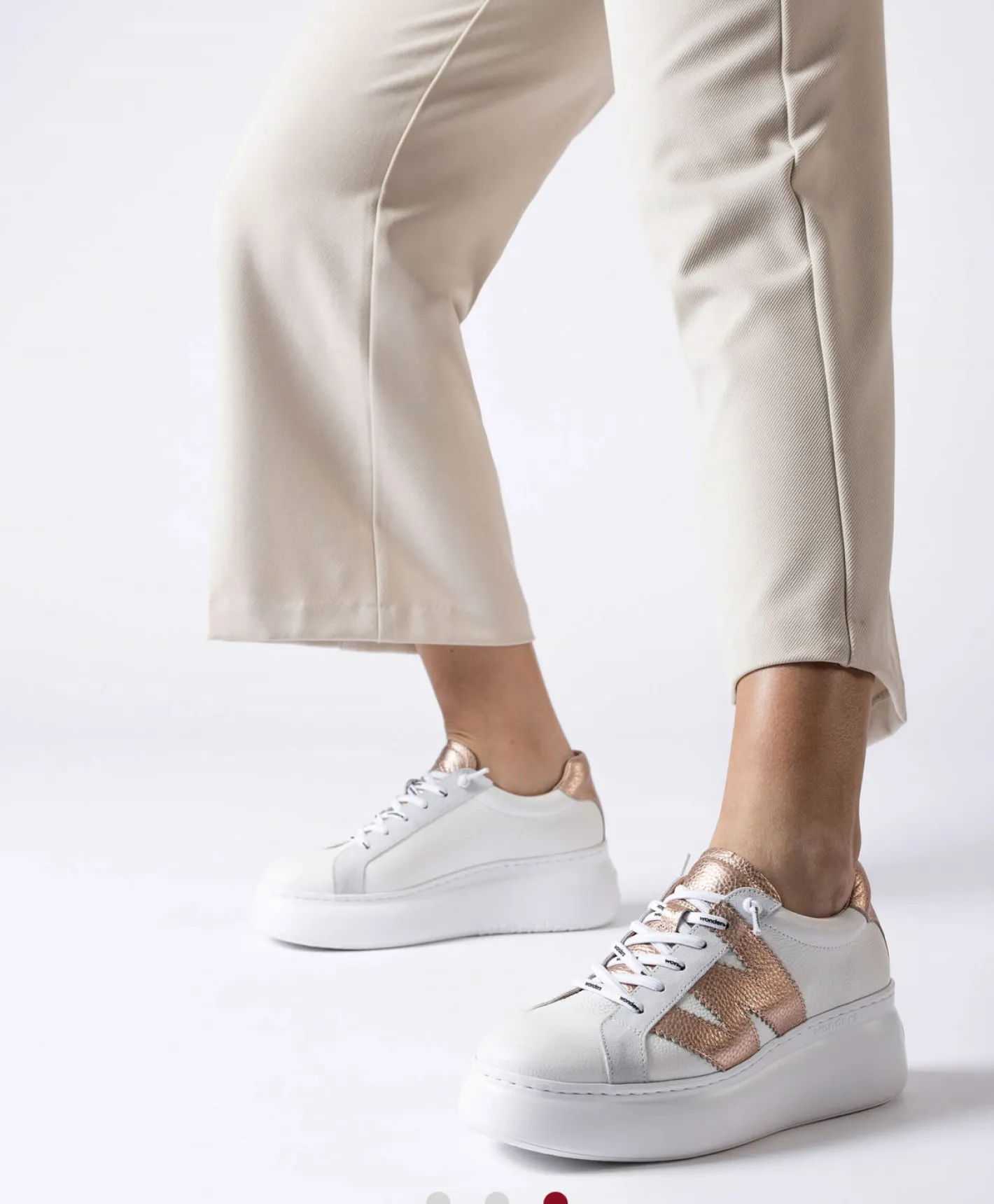 wonders__a_white_and_rose_1.webp Wonders - A2670 White and Rose Gold Trainer