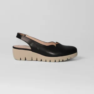Wonders - C-33260 Black “Fly” Wedge Slingback