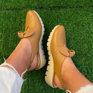 Wonders - C-33315 Tan Wedge Slingback