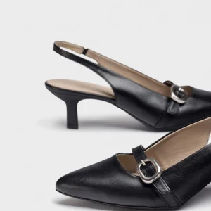 Wonders - G-7101 Black Kitten Heel Slingback