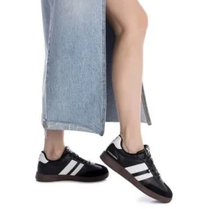 XTI - 143485 Black Retro Trainer