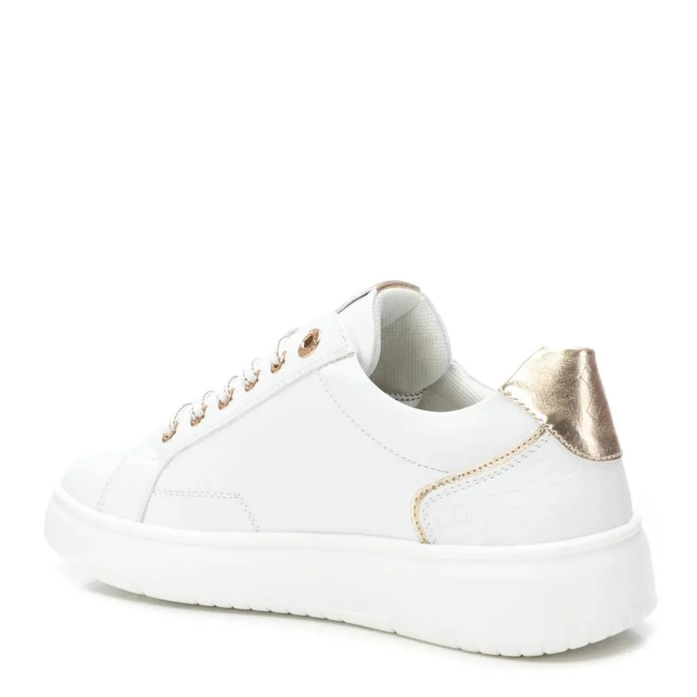 xti___white_zip_trainer_3.webp XTI - 143629 White Zip Trainer