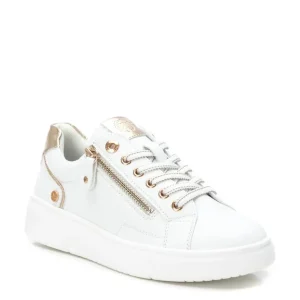 XTI - 143629 White Zip Trainer